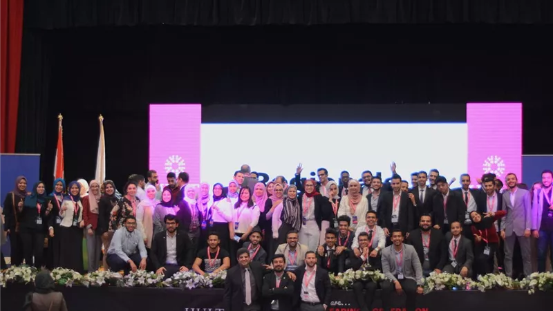 مؤسسة جائزة هولت تختار أفضل ثمان شركات ناشئة طلّابية مصرية خلال
