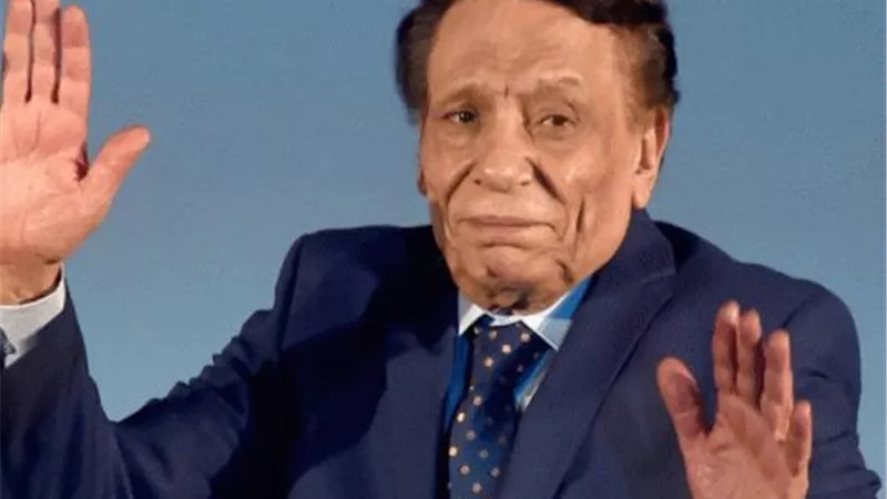 حقيقة تدهور الحالة الصحية لعادل إمام