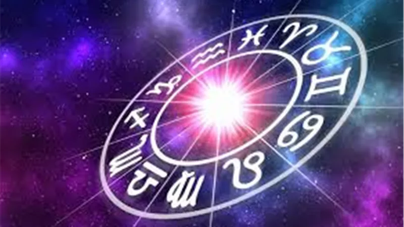حظك اليوم وتوقعات جميع الأبراج الفلكية السبت 4 مايو 2019 في الحب والزواج والعمل والصحة والحياة الشخصية للرجل والمرأة