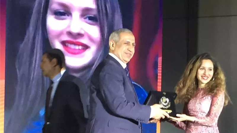 «العربية للعلوم والنقل البحري» تُكرِّم جميلة عوض 