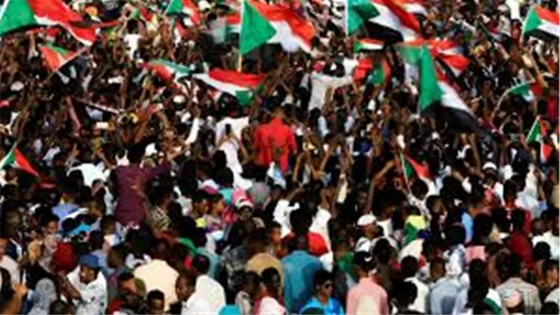 السودان الآن..قادة الاحتجاجات يدعون لعصيان مدني