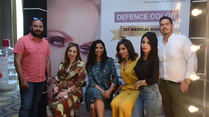 خبيرة التجميل دينا راغب تقدم ماستر كلاس بتوقيع 