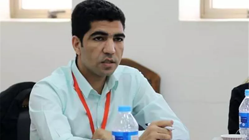 احمد عزيز : طوفان الإعلانات الرمضانية تشويش وغسيل مخ حاد ‪ للمشاهد 