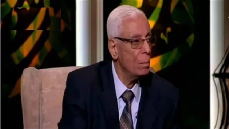 حسام موافي: الصداع المؤجل خطير للغاية ويحتاج تدخل جراح مخ وأعصاب( فيديو)