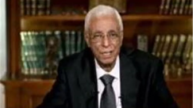 حسام موافي: انصح مرضى الصداع النفسي الاعتكاف في المسجد ساعة ونصف (فيديو)