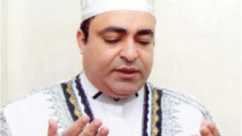 القارئ صلاح الجمل: «دعاء الأنبياء» شهد انتشارا كبيرا وكان برعاية محمد أبو العينين (فيديو)