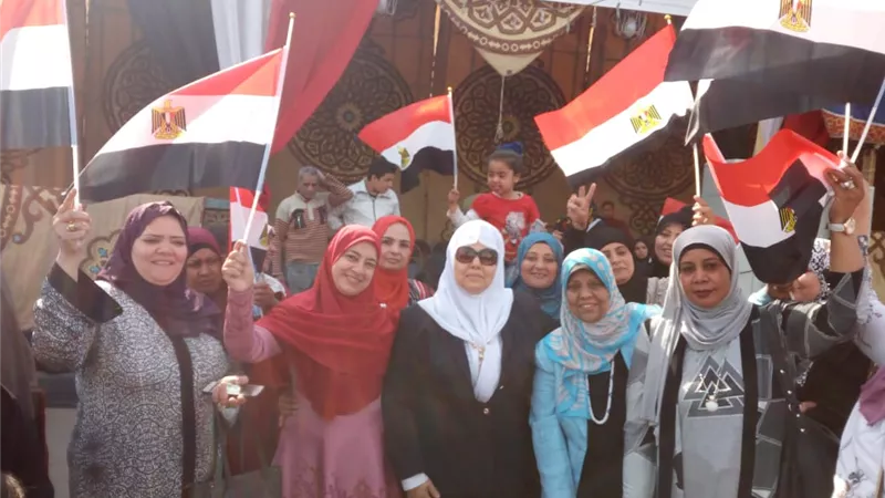 لليوم الثالث..مؤسسة أبو العينين تواصل المسيرات وتقدم التسهيلات لأهالي الجيزة للمشاركة في الاستفتاء(صور)