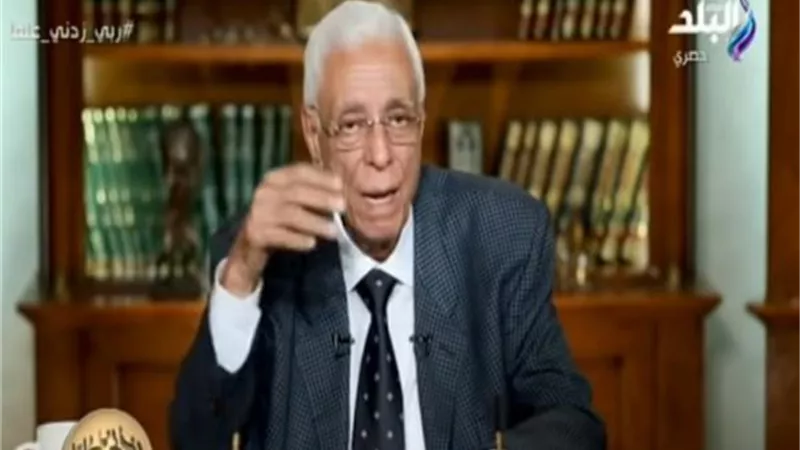 حسام موافي: أعراض التليف الكبدي مشتركة مع مريض الاكتئاب (فيديو) 