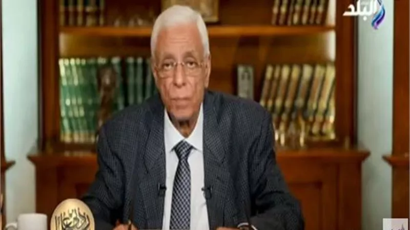حسام موافي: مريض التليف الكبدي مطالب بعمل منظار لتجنب الإصابة بدوالي المريء (فيديو) 