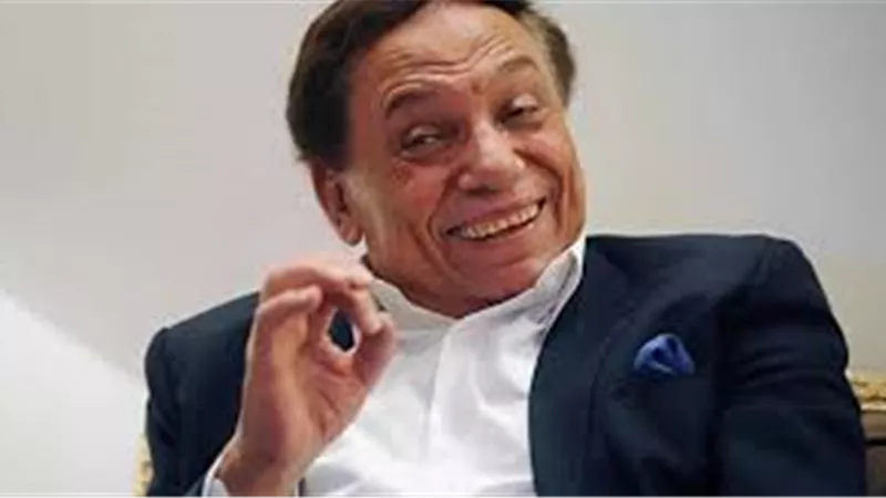 محمد فاضل: «عادل إمام يمتلك ذكاء فطري واجتماعي ومش شكل حد» (فيديو) 