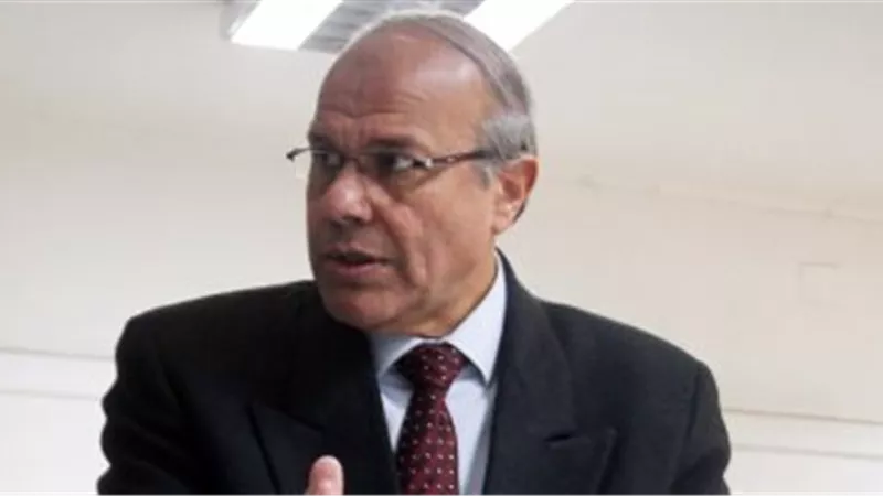 رئيس الأرصاد: «أتحفظ على منح إجازة للموظفين بسبب الطقس.. مش هنقفل البلد» (فيديو)
