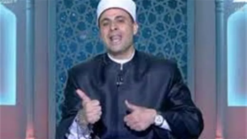 الشيخ هشام عبد العزيز: لا يجوز تناول دواء تأخير الحيض في شهر رمضان (فيديو) 
