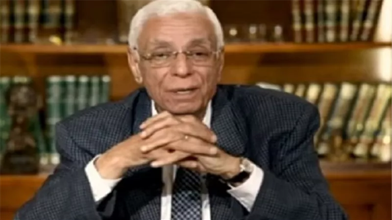 الدكتور حسام موافي: الإنسان عندما يكبر لا يشعر بالجوع والعطش (فيديو)