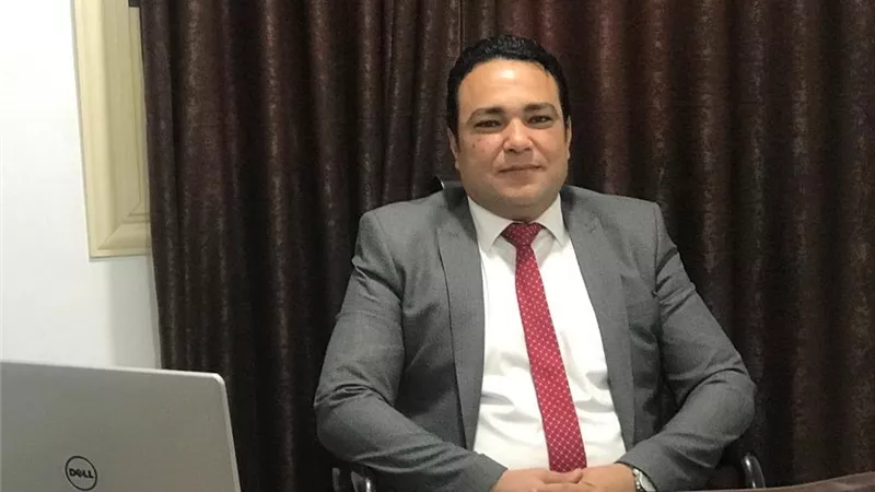 خبير يشيد بسرعة اعداد هيئة التأمينات تشريع قانونى لاعادة 642 مليار جنيه من أموال أصحاب المعاشات