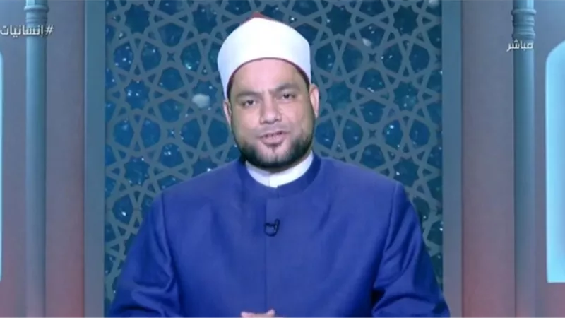الله يناديك .. تعرف على نصيحة الشيخ مصطفى عبد السلام في ليلة القدر (فيديو)