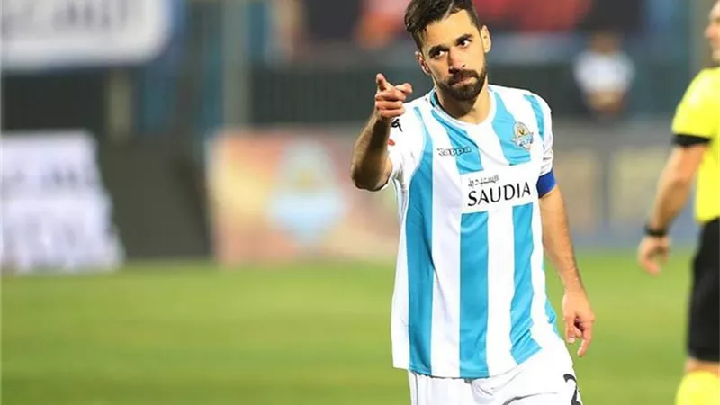 عبد الله بكري يكشف كواليس انتقال السعيد لبيراميدز (فيديو)
