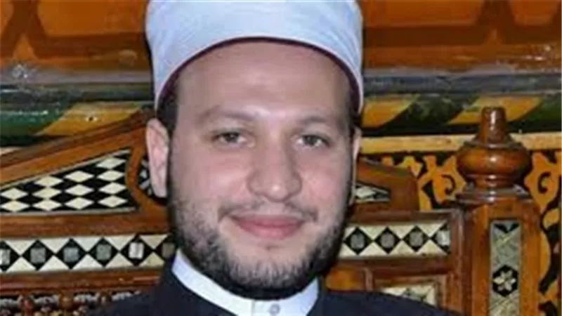 الشيخ إسلام النواوي: بعض العباد همهم الفلوس أكثر من رضا الله (فيديو)