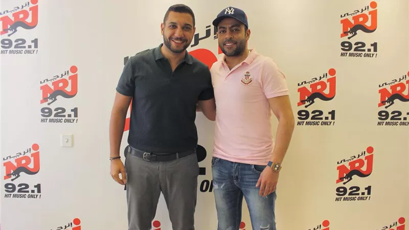 تامر عاشور على 