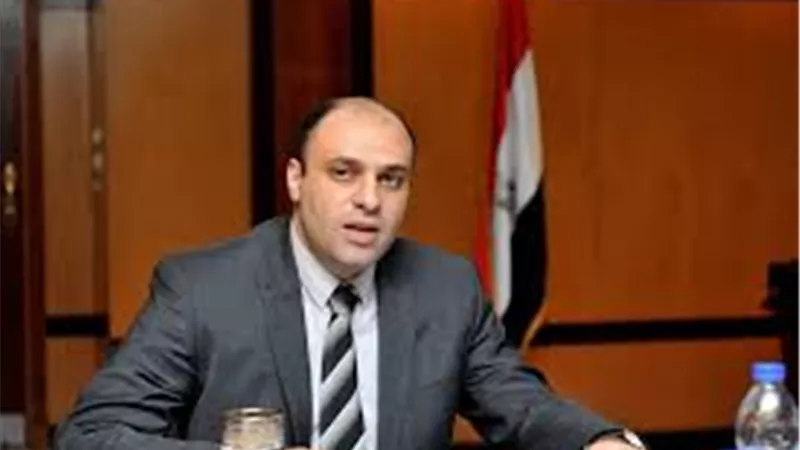مصطفى بكري: الإخواني يحيي حامد اشتري سندوتشات بـ280 ألف جنيه على حساب الدولة (فيديو) 