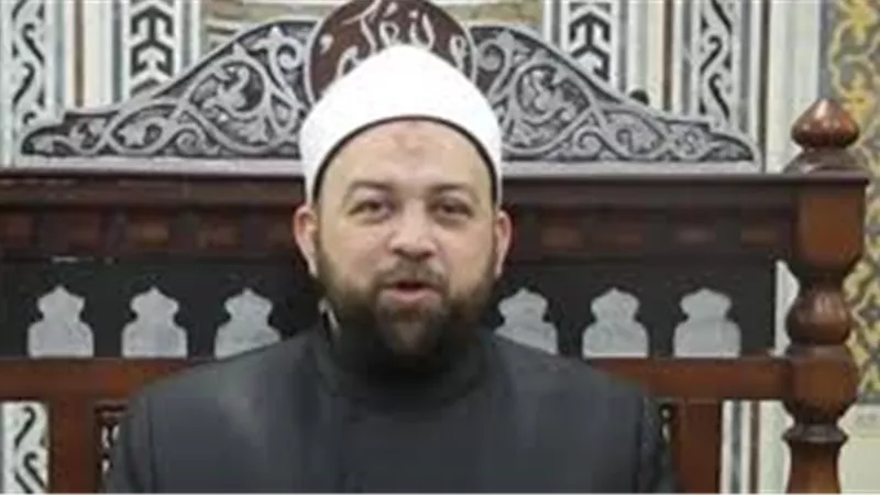 يسري عزام يروي قصص تهذب الصحابة في معاملة النبي (فيديو) 