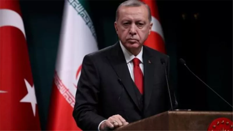 خبير بالشأن التركي : اردوغان السبب وراء زيادة شعبية اوغلو