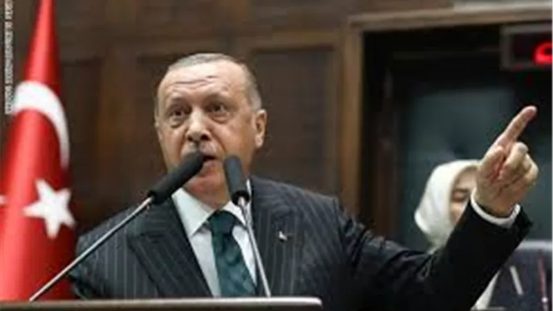 باماره ايه يااردو.. هجوم ناري لأسامة كمال علي اردوغان 
