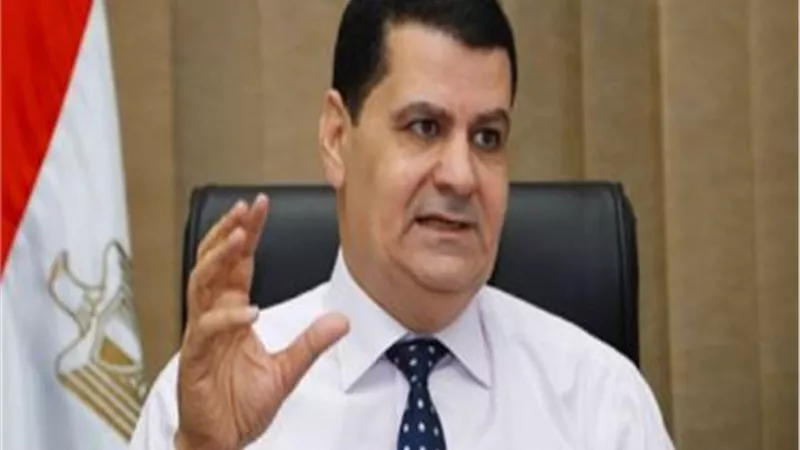 حماية المستهلك يكشف عن إجراءات ضبط الأسواق بعد رفع أسعار البنزين (فيديو)