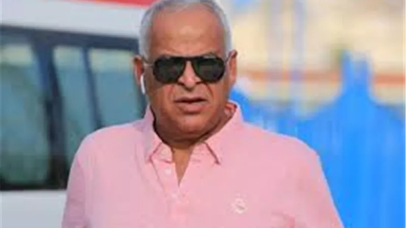 فرج عامر يكشف تفاصيل استعارة سموحة إسلام محارب وهشام محمد من الأهلي (فيديو)
