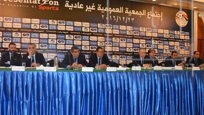 أحمد عفيفي: الرشوة تحكم انتخابات أعضاء اتحاد الكرة (فيديو)