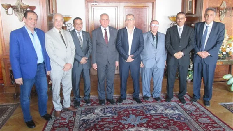 تفاصيل اجتماع وزير الري بجمعية 