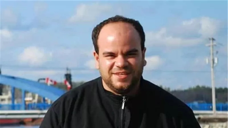 محمد عبد الرحمن: وأنا صغير كنت تخين وقمر وشعري كان طويل وناعم