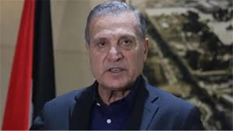 أبو ردينة : القدس وحل الدولتين خطوط عربية وفلسطينية حمراء (فيديو) 