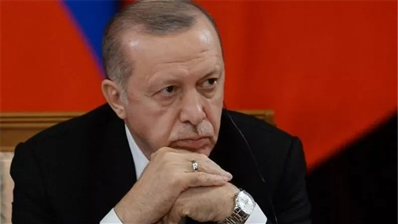 مصطفى بكري: انهيار الوضع الاقتصادي فى تركيا .. وانشقاقات في حزب أردوغان (فيديو)