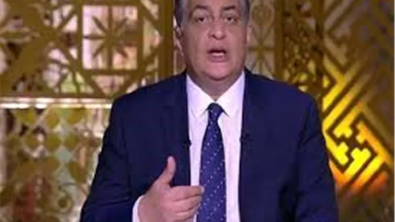 اسباب تصحيح مسار قطاع السياحة فى مصر موضوع اسامة كمال بمساء DMC.. الليلة 