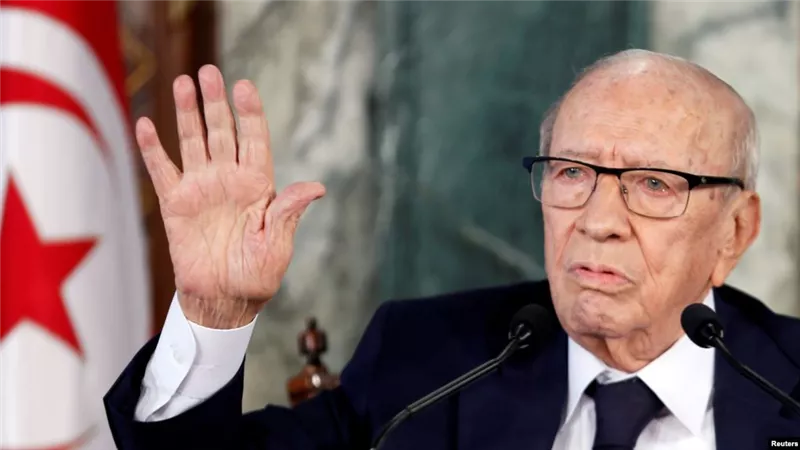رئيس البرلمان العربي يُعزي الشعب التونسي والأمة العربية في وفاة  الرئيس التونسي الباجي قايد السبسي