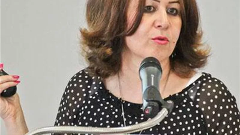 سياسية تونسية : قناة الجزيرة توقعت حرب أهلية بعد وفاة الباجي قايد السبسي (فيديو)