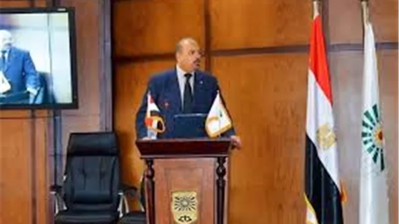 رئيس معهد التخطيط القومى: مصر رقم 8 فى قائمة الدول الأكثر زيادة سكانية 