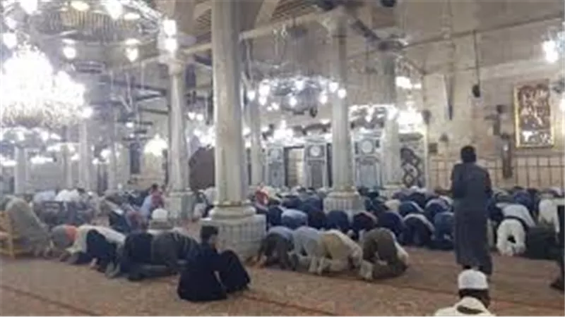 «كنت شاهد عيان» ...مصطفى بكرى يكشف تفاصيل قطع البث عن صلاة الجمعة من مسجد الحسين (فيديو)