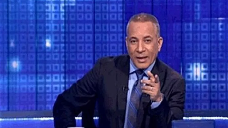 أحمد موسى: «المناضلين» عندما قاموا بتخريب البلد لم يفكروا في الفقراء (فيديو)