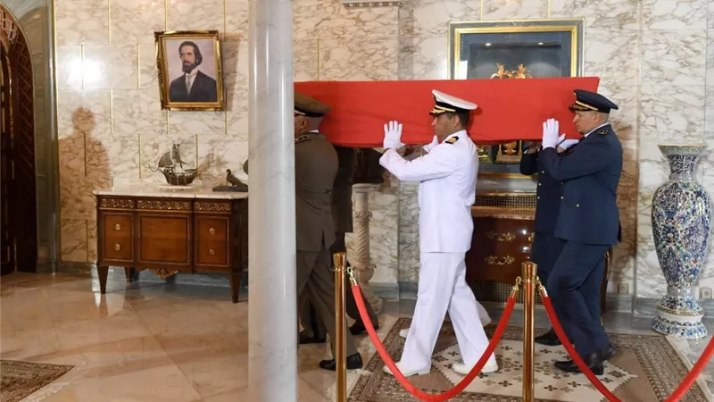 زياد عقل: الإخوان يستعدون للسطو على الحياة السياسية في تونس بعد وفاة السبسي (فيديو)