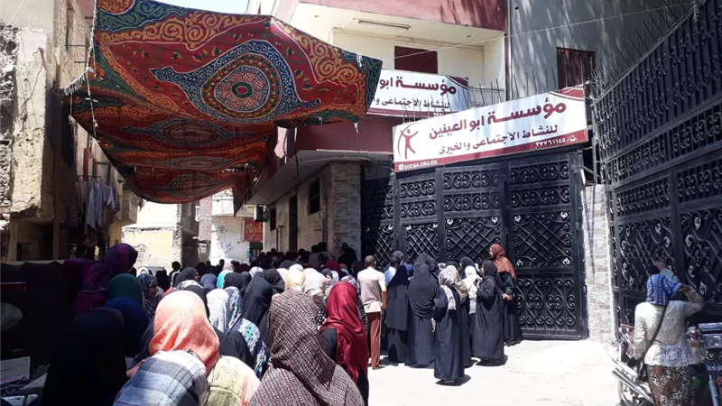 مؤسسة أبو العينين للنشاط الاجتماعي والخيرية تحتفل بقدوم عيد الاضحي المبارك بتوزيع مائة ألف كيلو من لحوم الأضاحي (صور)