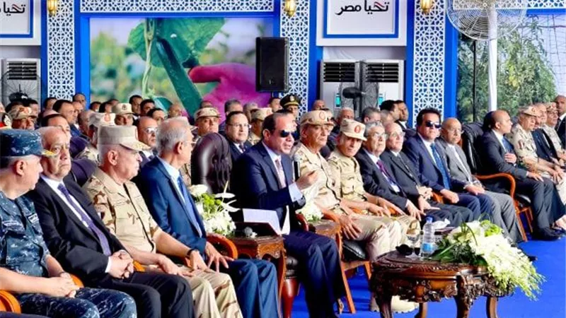 تعليق قوي من أحمد موسي حول سؤال الرئيس للواء محمد عبد الحي عن راتبه (فيديو)