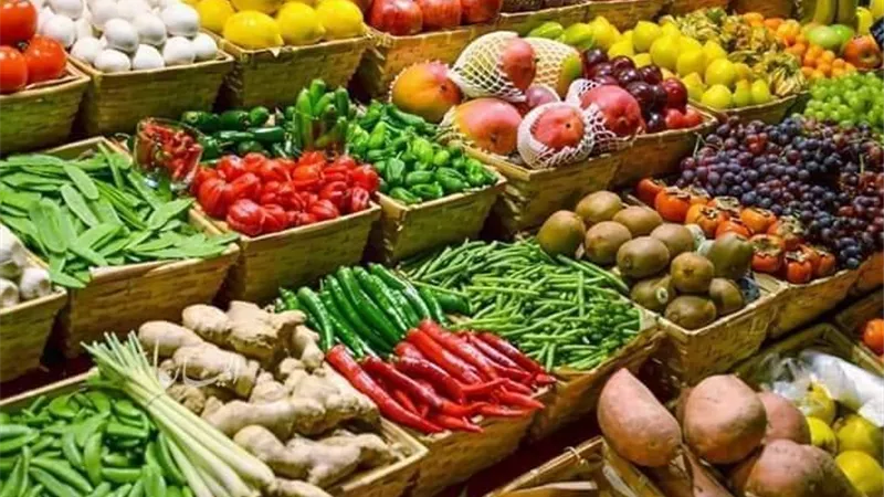 أسعار الخضروات والفاكهة بسوق العبور اليوم الاثنين 19 اغسطس 2019