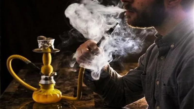 جمال شعبان يحذر من أضرار الشيشة: «الحَجر يعادل 20 سيجارة» (فيديو)