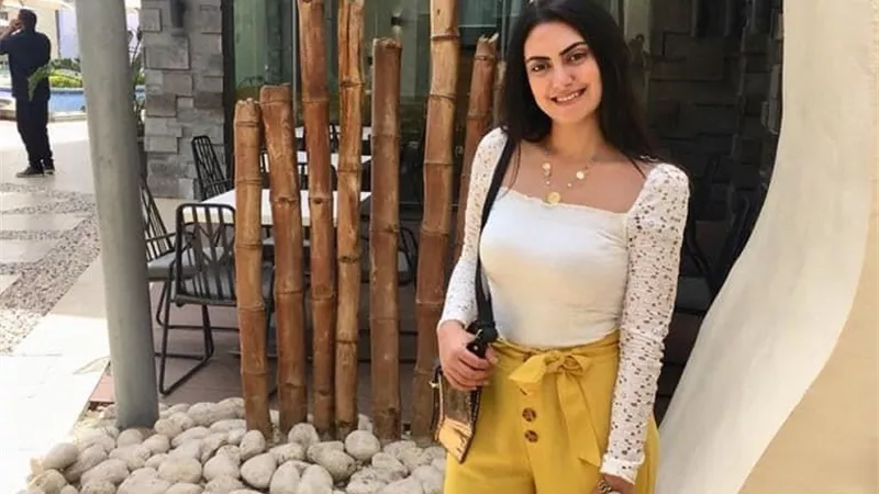 ميرنا حسني على 