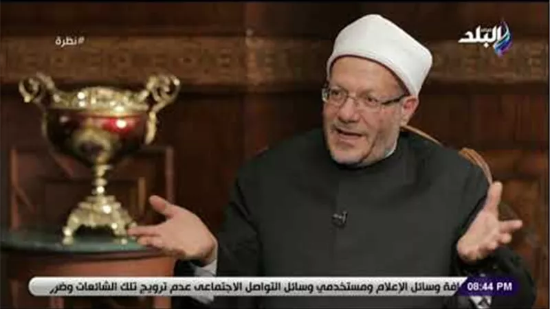 مفتي الجمهورية يعلق على حملة الهجوم ضد «البخاري»: لا قداسة لأحد سوى الأنبياء(فيديو)