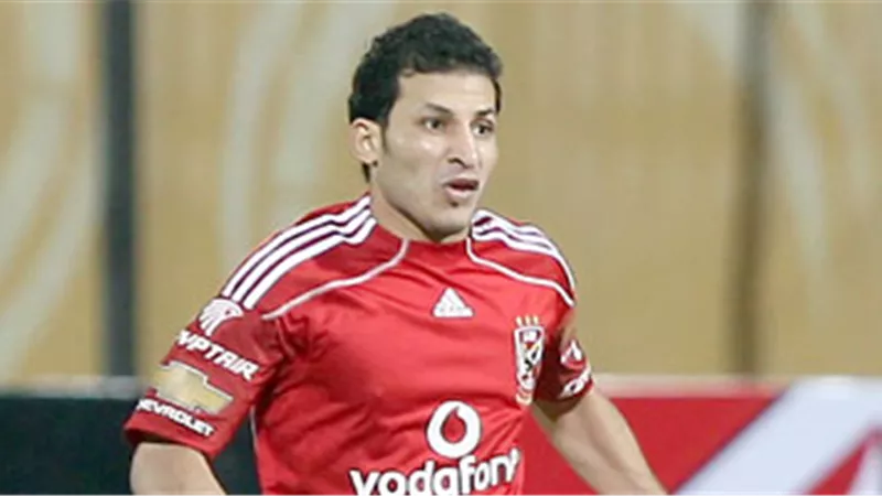 سيد معوض: «دفعت من جيبي عشان أنضم للأهلي.. وضحيت بعرض احتراف» (فيديو)