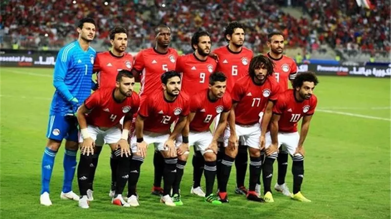 كواليس اختيار الجهاز الفني للمنتخب.. هوية الرجل الأول لم تعلن.. استقرار على الحضري ومفاضلة بين متعب والسقا(فيديو)