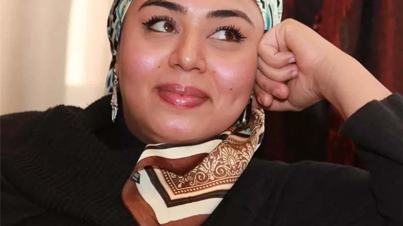 قالولي هاتي ولي أمرك.. الشاعرة نور عبدالله تكشف عن أول كتاباتها الغنائية