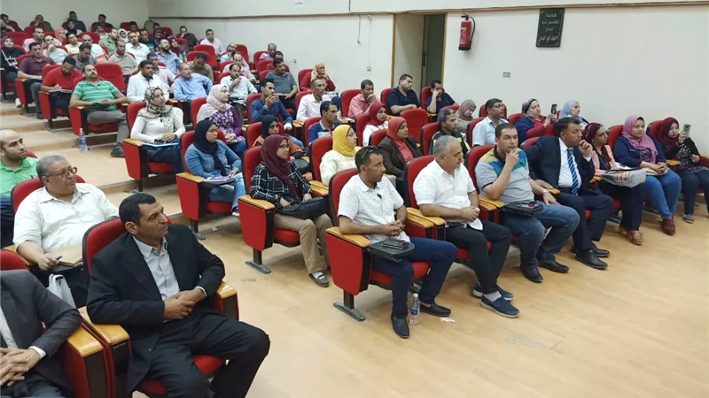 تفاصيل فعاليات اليوم الرابع من البرنامج الوطنى لاعداد القائد المحلى بالغربية (صور) 